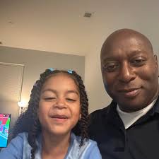 Disappointing oxtails and mac and cheese experience