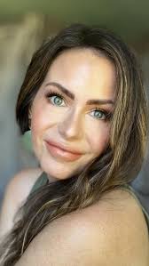 𝑻𝒐𝒓𝒊 𝑵𝒐𝒓𝒘𝒐𝒐𝒅 𝑩𝒆𝒂𝒖𝒕𝒚