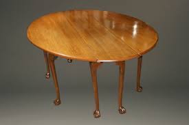 Comes sanded and ready for painting or staining. Vintage Gateleg Table With Ball And Claw Feet In Mahogany