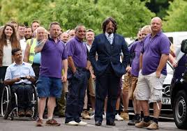 However, there are several factors that affect a celebrity's net worth, such as taxes, management fees, investment gains or losses, marriage, divorce, etc. Why Becoming A Granddad Changed Laurence Llewelyn Bowen S Mind About Selling His Gloucestershire Home Gloucestershire Live