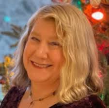 What string trimmer is recommended for a 5'6" female to manage English Ivy  and invasive grasses in a small yard in Central NJ, zone 7B?