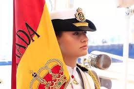 Who Is the Boy Bathing with Princess Leonor