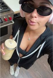 ry lee (@seggsycereal)