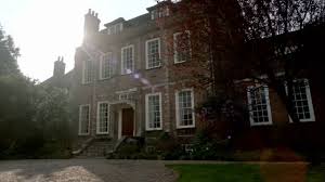 Jan 04, 2015 · downton abbey is a period drama produced by carnival films. Dower House Downton Abbey Wiki Fandom