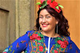 People who liked rona hartner's feet, also liked Motivul Invocat De Rona Hartner Pentru DivorÈ›ul De SoÈ›ul Ei Ne A Pus È™i NouÄƒ Capac Impact