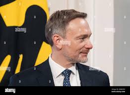 Walter allen hi-res stock photography and images