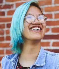 Alisa Ochoa's Instagram, Twitter & Facebook