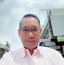 Bat yung ibang batch ng national ID nag babakbak ang print nya?