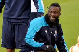 Silvestre varela está mais perto de regressar ao fc porto, que representou por sete épocas e meia, de forma a dar experiência à equipa b. Silvestre Varela Interessa Aos Turcos Do Kayserispor