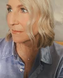 We lost her a year ago. All we had left were her remains. There were 6 of  us and now we are 5 but trying to get a scattered 5 back together