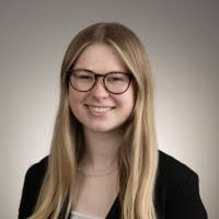 80+ perfiles de «Erin Bach»