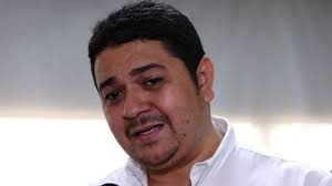 Enfermeras auxiliares amenazan con intensificar protestas