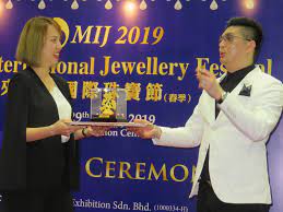 Nikam lohod sdn bhd gold. Kee Hua Chee Live Malaysia International Jewellery Festival 2019 Spring Edition From Friday 26 To Monday 29 April 2019 At Kuala Lumpur Convention Centre Hall 5 Was Officiated And Declared Open By
