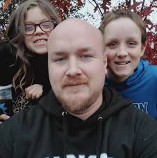 Where to find good seafood in Waterville, Maine?