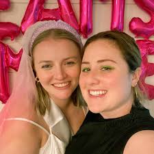 Elyse Broderick and Mike Ostrander's Wedding Website