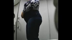 Hidden camera in train toilet - XNXX.COM