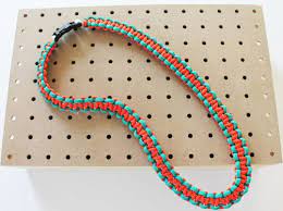 The basic steps are quite similar to those involved in the earlier multi strand tutorials, with the main difference being that you need to braid the strands after beading, before you can attach the end clasp. 30 Awesome Paracord Necklace Instructions Patterns