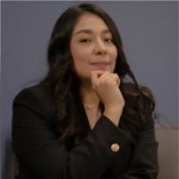 40+ perfiles de «Lorena Lara»