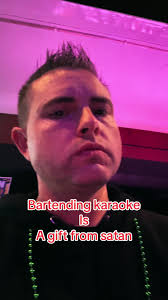 chris vick (@chrisvick._)