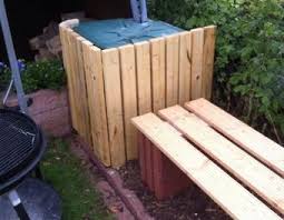 Regentonne Mit Holz Verkleiden Holz Verkleidung Regentonne Regentonne Ibc Wassertank Verkleidung