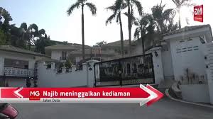 Seorang perdana menteri juga bertanggungjawab untuk mengetuai barisan badan eksekutif, jemaah menteri. Lilo On Twitter Tapi Ni Bukan Kediaman Rasmi Perdana Menteri Ni Rumah Najib Sendiri Di Taman Duta Opposite Istana Negara Pintu Jalan Duta Tu Https T Co Akv3cbzoqf