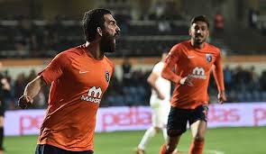 Arda turan kimdir, hayatı ve biyografisi bu kategoride. Ex Barca Star Arda Turan Bestatigt Konflikt Mit Sanger Berkay Gerucht Um Nasenbruch
