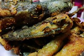Padahal bau hanyir tersebut boleh hilang bila ikan dibersihkan dengan betul, caranya ada di sini. Resepi Ikan Keli Masak Paprik