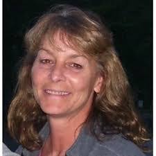 Melissa Hubble's Instagram, Twitter & Facebook