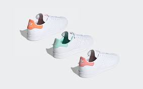 This flat sandals look related to espadrilles, soludos, espadrille flats and shoes was carefully discovered by our shoes designers and defined as. The Iconic Adidas Jeans Maroon White Gold Shoes Black Tights Surfaces In Three Pastel Options For Spring Sb Roscoff