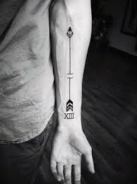 Top 63 Small Simple Tattoos For Men 2020 Inspiration Guide Small Tattoos Simple Arm Tattoos Small Tattoos For Guys
