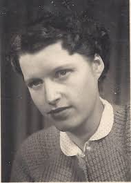 Helga GLENSOR Obituary (1923