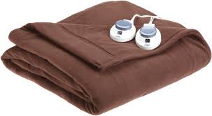 These blankets do not provide too much warmth and hence need to be used the flannel fleece blanket from kingole comes in 4 sizes of throw, twin, queen, and king. Robot Check Electric Blankets Warm Blankets Twin Blanket