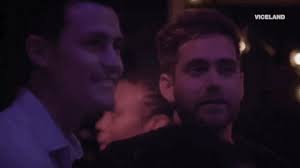 Two neighboring frontiersmen get along great until one's dog frightens the other's daughter and grandson. Payday Gif By Hate Thy Neighbor Find Share On Giphy