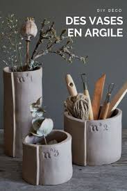 Poterie Fabriquer Des Vases En Argile Idees De Poterie Poterie Argile
