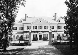 Pin By Jenny Brewster Style On Town And Country Exteriors Lake Forest Lake Bluff American Mansions