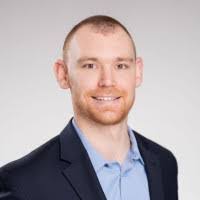 Leslie Caswell's Instagram, Twitter & Facebook