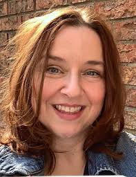 Michelle Bennington's Instagram, Twitter & Facebook