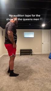 Yall think tyler perry gone hire me? @Tyler Perry Studios get at me #fyp  #viral #trending