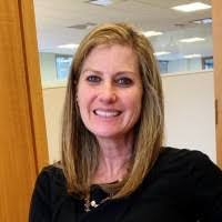 Julie Wick's Instagram, Twitter & Facebook