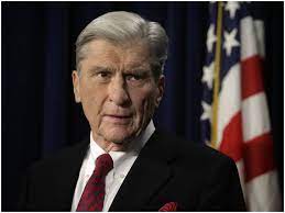 John warner was a government official who had served as under secretary and then secretary of the u.s. Inhofn8gmdkomm