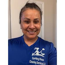 Hi, I am yahaira, the owner of Lopez Cleaning Services Company LLC, a  professional cleaning company. We specialize in providing high-quality  residential and commercial cleaning services. Our aim is to offer cleaning