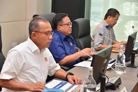 10 ahli mesyuarat kerajaan negeri (exco) perak di bawah pentadbiran menteri besar, datuk seri doktor zambry abd kadir. Mbjb Terima Lawatan Pengerusi Jawatankuasa Perumahan Kerajaan Tempatan Negeri Johor 28 Jun 2020 Portal Rasmi Majlis Bandaraya Johor Bahru Mbjb