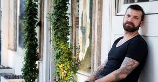 No «pesadelo na cozinha» na semana passada, o chef ljubomir stanisic esteve no o canela, em campolide, lisboa, a tentar salvar o restaurante. Porao De Santos O Restaurante Que Ljubomir Salvou Fora De Pesadelo Na Cozinha Nit