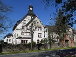 Dezember 2020 im sommer 2020 hat das deutsche bundeskabinett abschließend über die reform zur maklerprovision beraten. Behelfsklinik In Darmstadt Eberstadt Nimmt Betrieb Auf Darmstadt