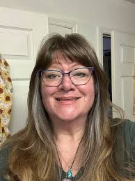 Single lady seeking male companion for homesteading