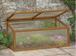 Mini Serre Chassis Hardwood Mini Serre De Jardin Serre Jardin Maison Verte