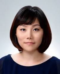 Nanomaterials for Theranostics: Recent Advances and Future Challenges