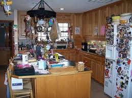 20 Things To Throw Away In Your Kitchen Today Household Hacks Modern Kitchen Cabinets Black Kitchens