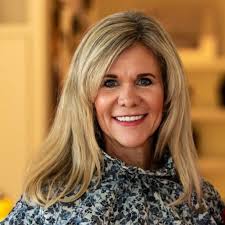 Shannon Graham's Instagram, Twitter & Facebook