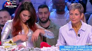 Si delphine wespiser ne donne pas davantage de détail sur ces fameuses conditions, on se un privilège que n'ont pas les autres chroniqueurs de tpmp. Video Delphine Wespiser Victime D Un Accident De Decollete Dans Tpmp Voici